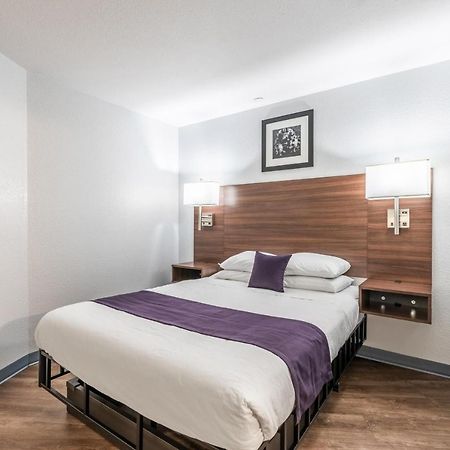 Americas Best Value Inn Сърси Екстериор снимка