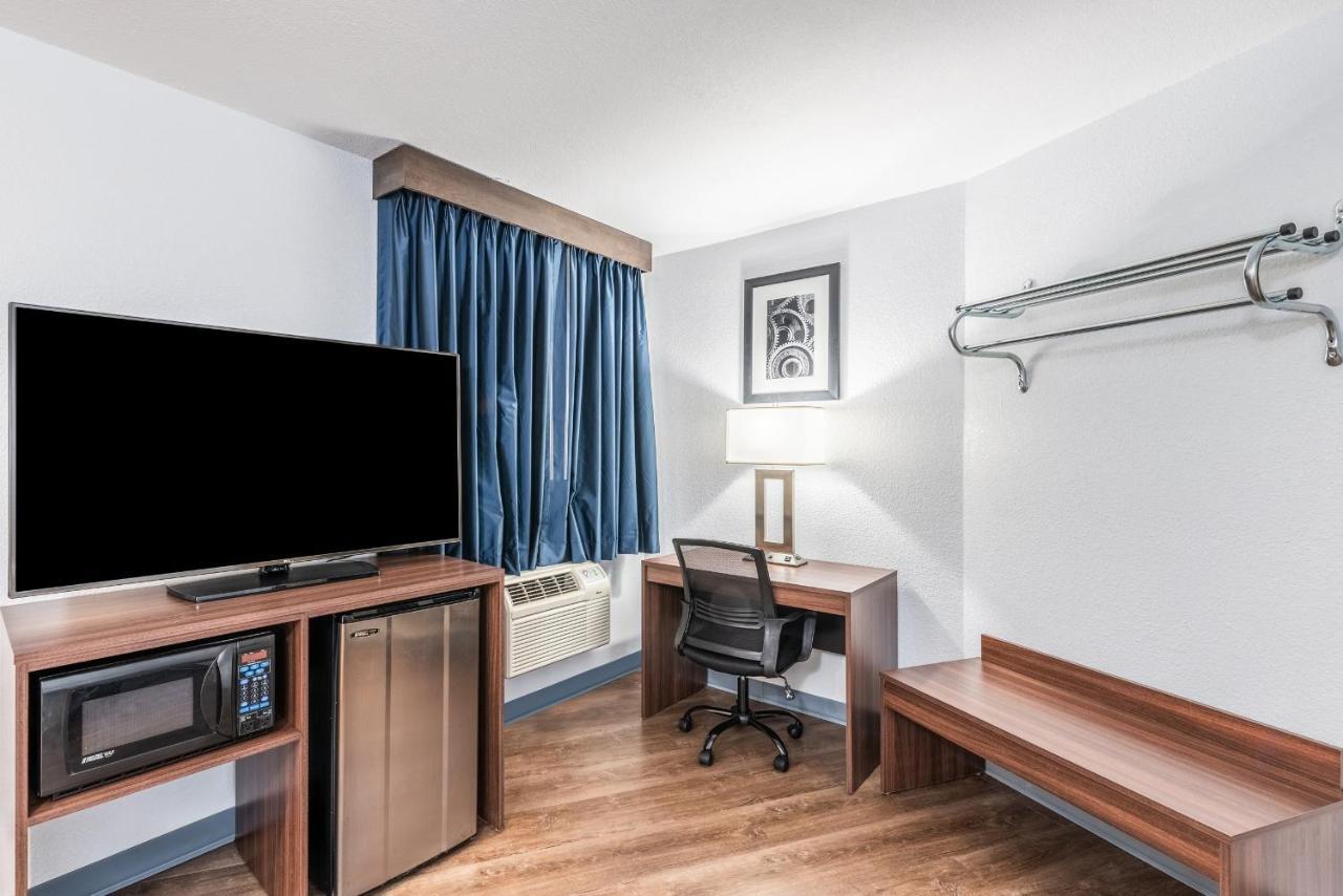 Americas Best Value Inn Сърси Екстериор снимка
