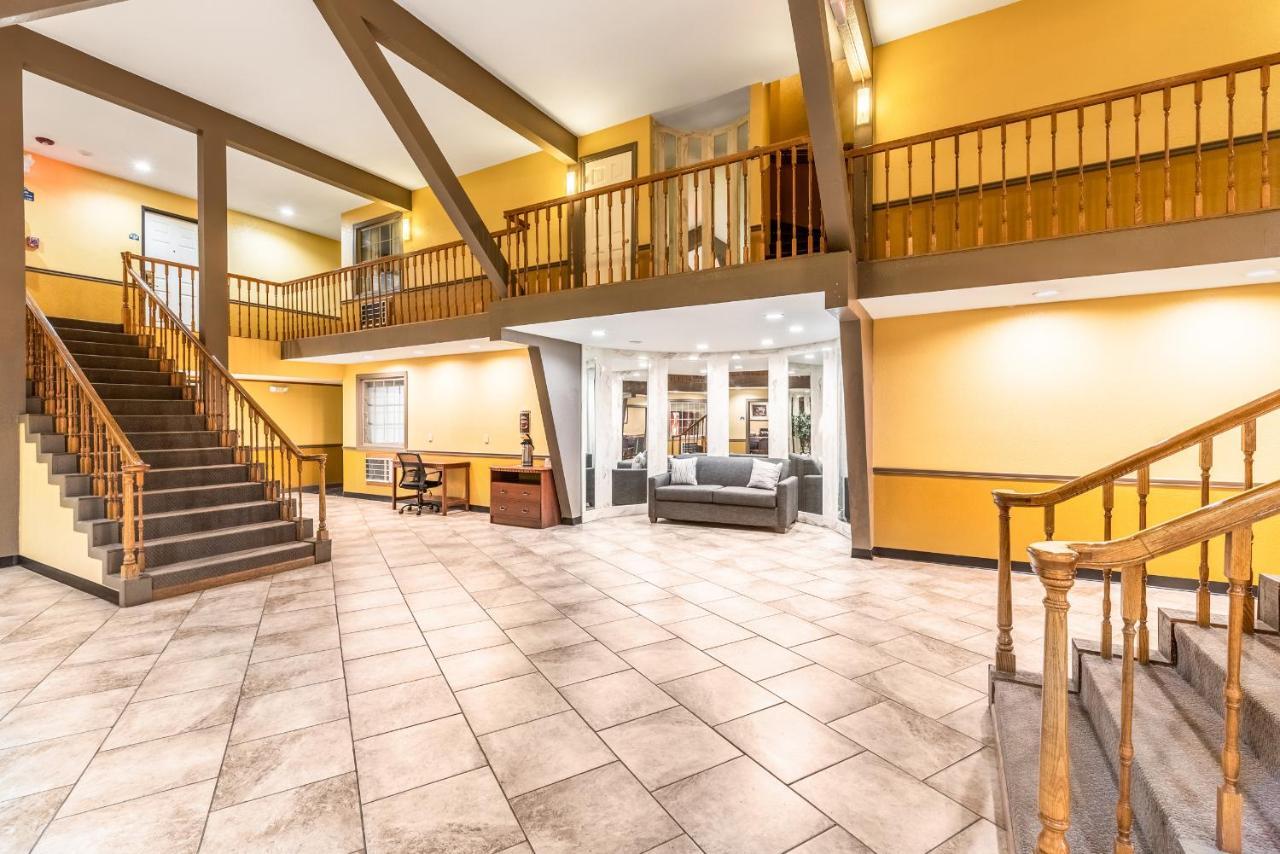 Americas Best Value Inn Сърси Екстериор снимка